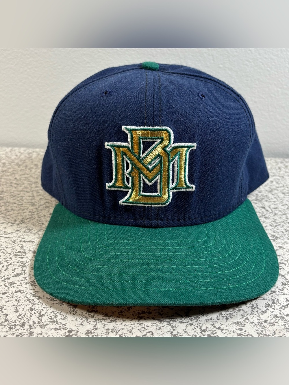 New Era Pro Model Milwaukee Brewers Hat M-L Cap Snapback MB Logo Vtg 1990s USA